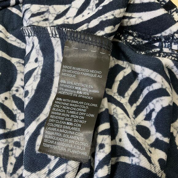 Chico's Travelers Slinky Knit Tunic Top Women’s size Large career Travel - Picture 11 of 12